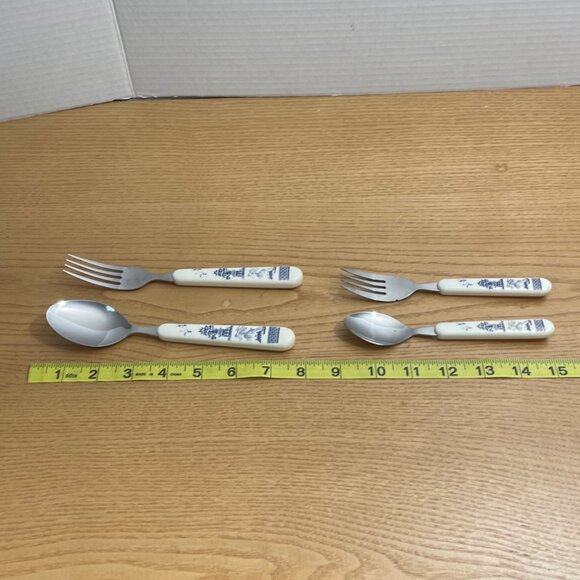 Vintage Blue Willow Pattern 4 Pc Place Setting Stainless Flatware Taiwan - Picture 5 of 5